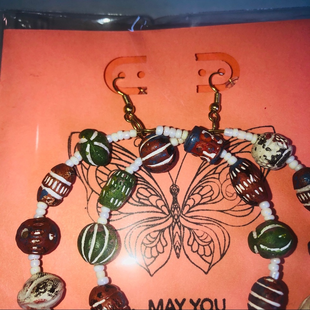 “Dope” ceramic bead hoops - Picture 3 of 4